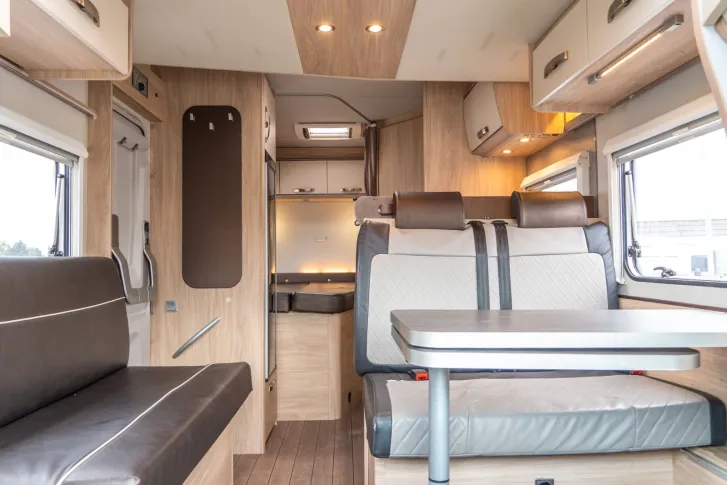 Fahrzeugbild Weinsberg CaraSuite 650MF *Markise*5Personen* #10