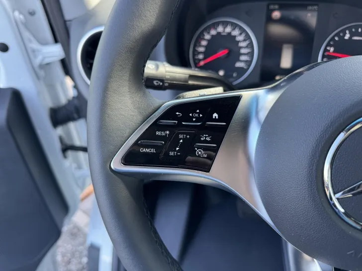 Fahrzeugbild Malibu Genius 641 LE Mercedes #14