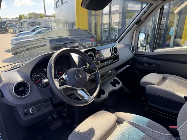 Fahrzeugbild Malibu Genius 641 LE Mercedes #9