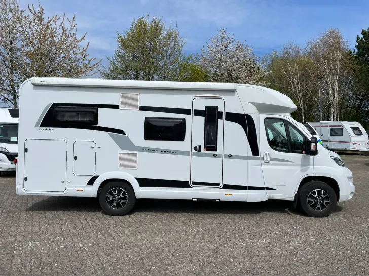 Fahrzeugbild Hobby Optima T 65 GE #2