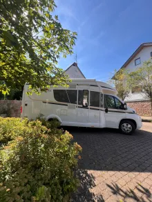 Fahrzeugbild Malibu T 410 DB #1