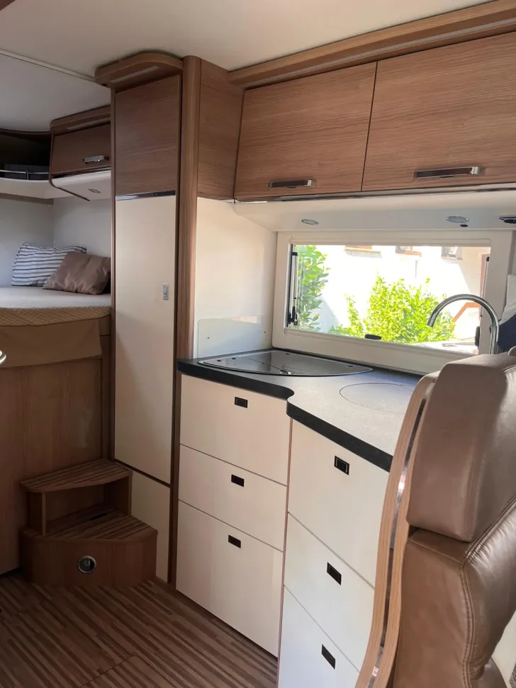Fahrzeugbild Malibu T 410 DB #5