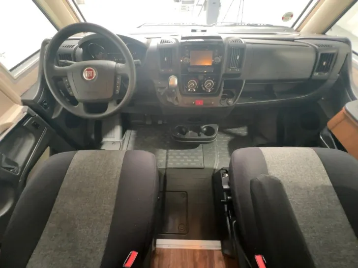 Fahrzeugbild Knaus VAN I 650 MEG/Automatik/Einzelbetten+Hubbett #6