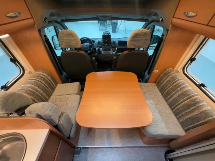 Fahrzeugbild Knaus Sport TI 700 UFB/Festbett/Klimaanlage/Markise #7