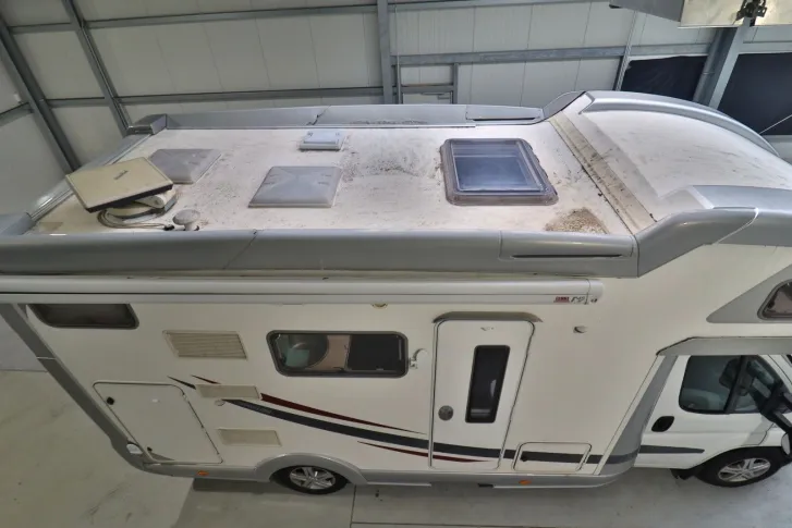 Fahrzeugbild Eura Mobil Terrestra TA 640 VB / Etagenbetten / Garage #5