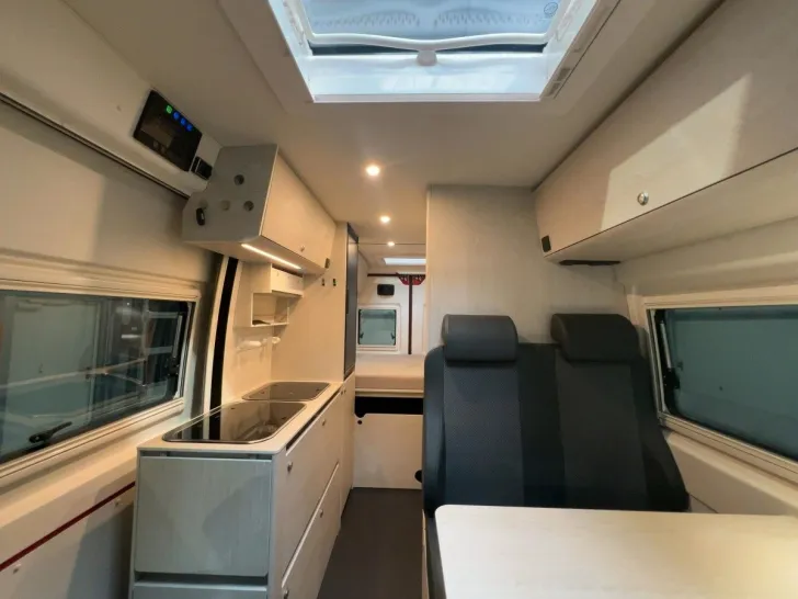 Fahrzeugbild Tourne Dream 4 System 6.0 / NUR 9400 KM / Festbett /TOP #12
