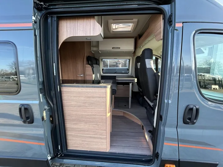 Fahrzeugbild Weinsberg CaraBus EDITION FIRE 630 ME #6