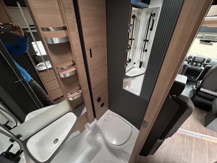 Fahrzeugbild Knaus L!VE WAVE PLATINUM SELECTION 650 MEG #15