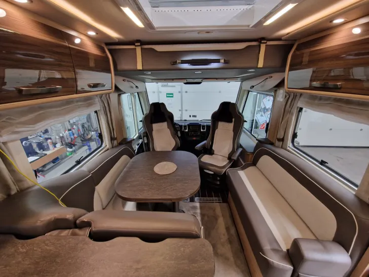 Grundriss Tag Knaus Sun I 900 LEG Sehr gut gepflegt; s