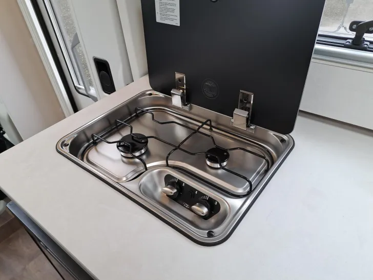 Fahrzeugbild Carado T 135 Pro+, Hubbett, Solar, LTE, TV #12