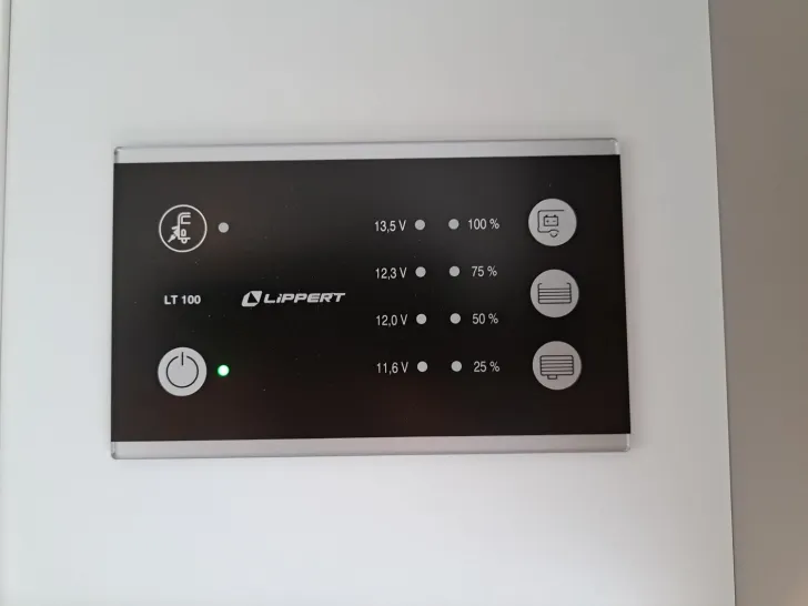 Fahrzeugbild Carado T 135 Pro+ Hubbett, Solar, LTE, TV #14