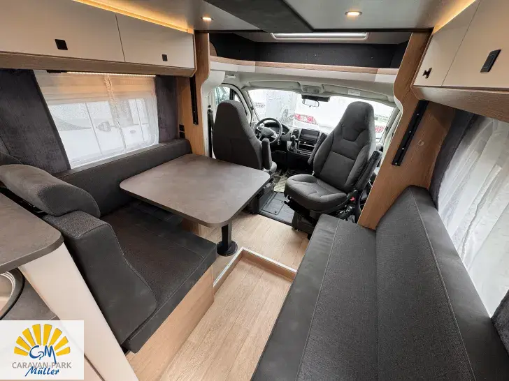 Fahrzeugbild Hobby ONTOUR T 700 FH EX: Mietwagen #11
