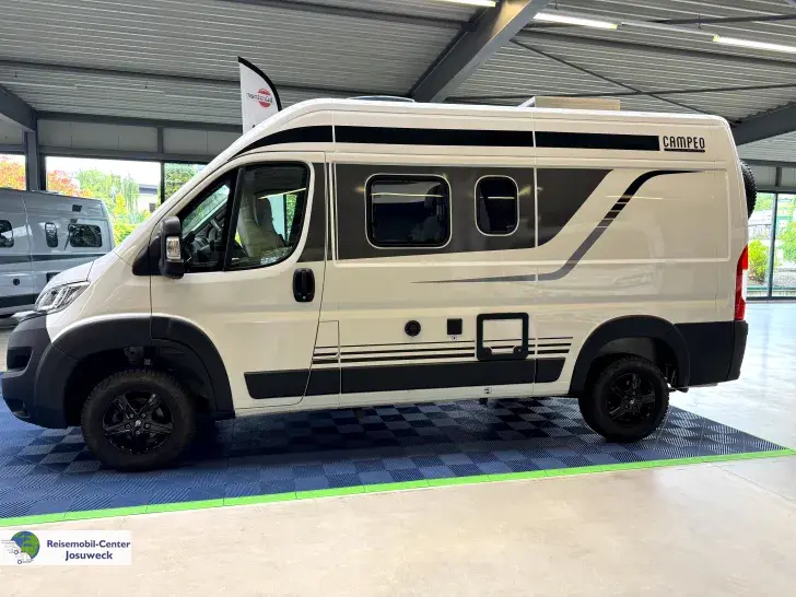Fahrzeugbild Bürstner Campeo C 540 4X4 Allrad, Lithium, Solar #6