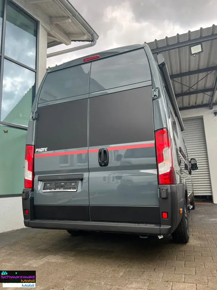 Fahrzeugbild Pilote V633M - Automatik- Tageszulassung- #4