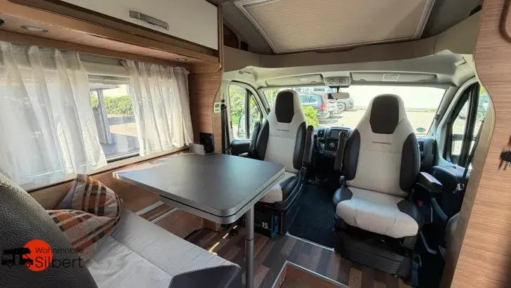 Fahrzeugbild Weinsberg CaraCompact 600 MF PEPPER - Lithium*Solar*AHK* #11
