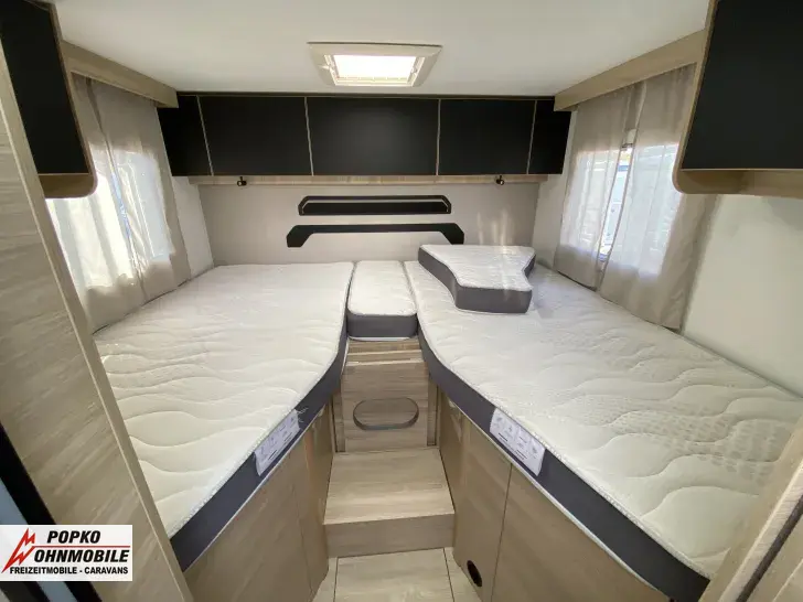 Fahrzeugbild Chausson Teilintegrierte 777 Etape Line Hubbett #10