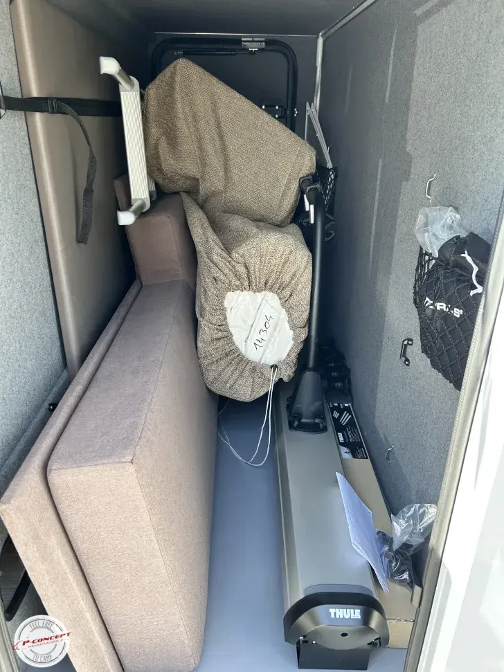 Fahrzeugbild Notin Progress VERA 1 Hd.-Solar-LiFePo 200Ah #32