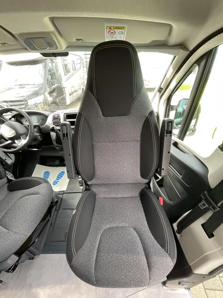 Fahrzeugbild Dethleffs Globetrail Active 600 DS Fiat #13