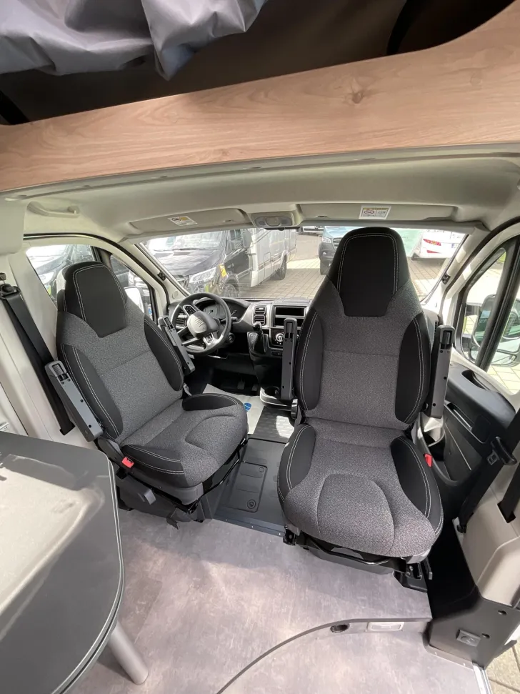 Fahrzeugbild Dethleffs Globetrail Active 600 DS Fiat #14