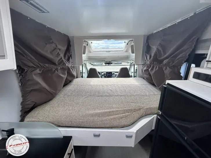 Fahrzeugbild Notin Progress VERA 1 Hd.-Solar-LiFePo 200Ah #24