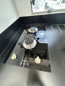 Fahrzeugbild Notin Progress VERA 1 Hd.-Solar-LiFePo 200Ah #18