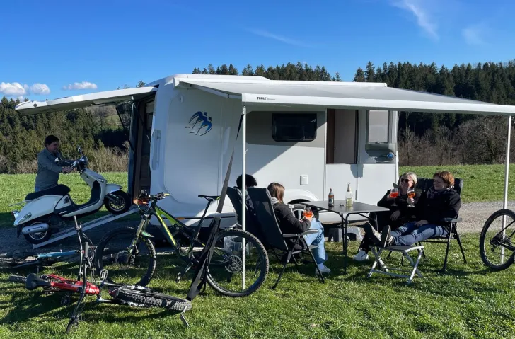 Fahrzeugbild Knaus Deseo 400 TR Mover Markise Motorr #1