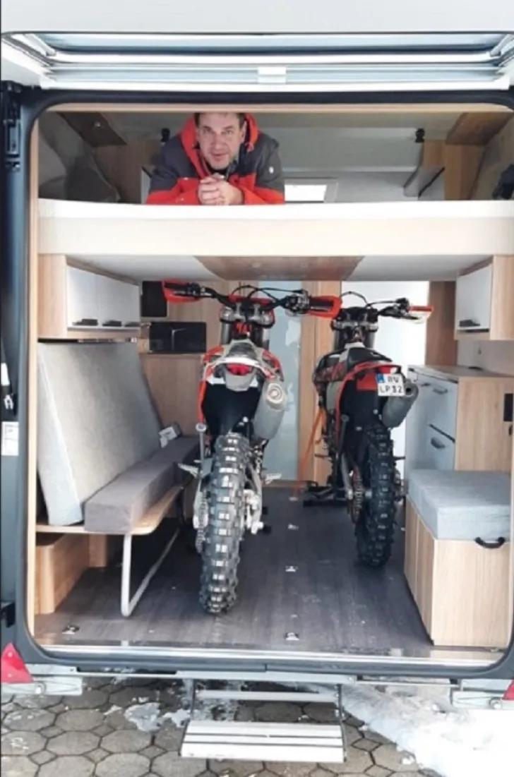 Grundriss Nacht Knaus Deseo 400 TR Mover Markise Motorr