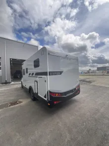 Fahrzeugbild Crosscamp EXPDN 7.0 E Peugeot #4