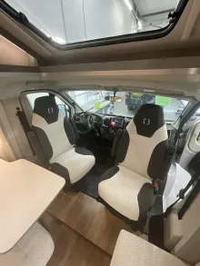 Fahrzeugbild Crosscamp EXPDN 7.0 E Peugeot #10