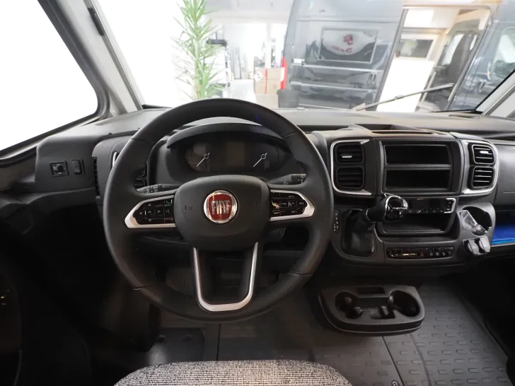 Fahrzeugbild Dethleffs Trend I 7057 EBL GT, 180 Auto., SAT/TV, uvm. ! #4