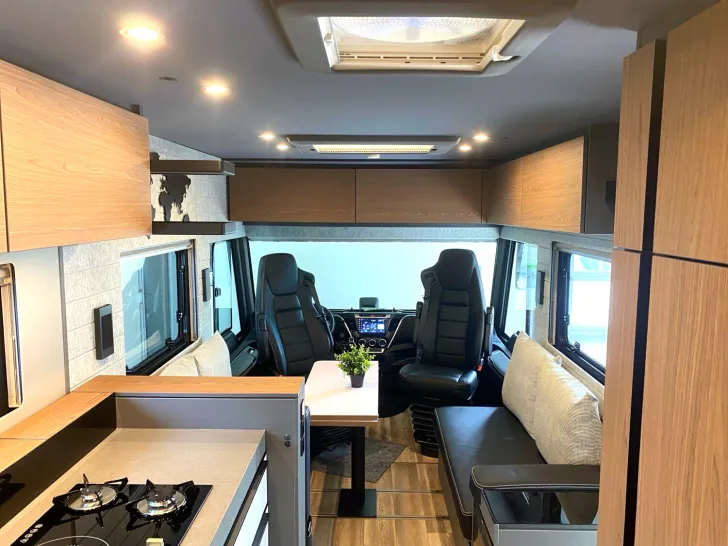 Fahrzeugbild Niesmann + Bischoff Flair 920 Mehr Premium. Mehr Preisvorteil. #19
