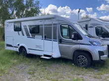 Fahrzeugbild Carado VAN V339 pro+ Queensbett #3