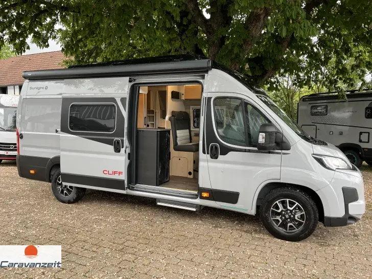 Fahrzeugbild Sunlight Camper Van Cliff 640 X RT LTE/WiFI Digital Paket* #4