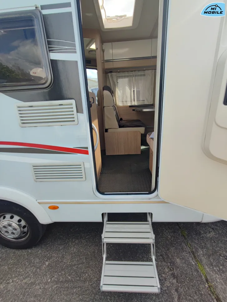 Fahrzeugbild Sunlight T60 #9