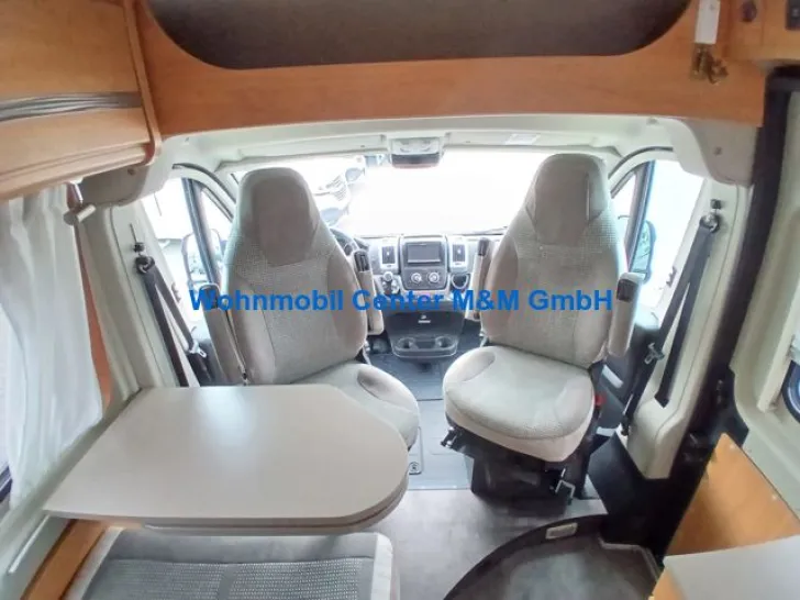 Fahrzeugbild Pössl RoadStar 600 L Markise Navi Kamera #3