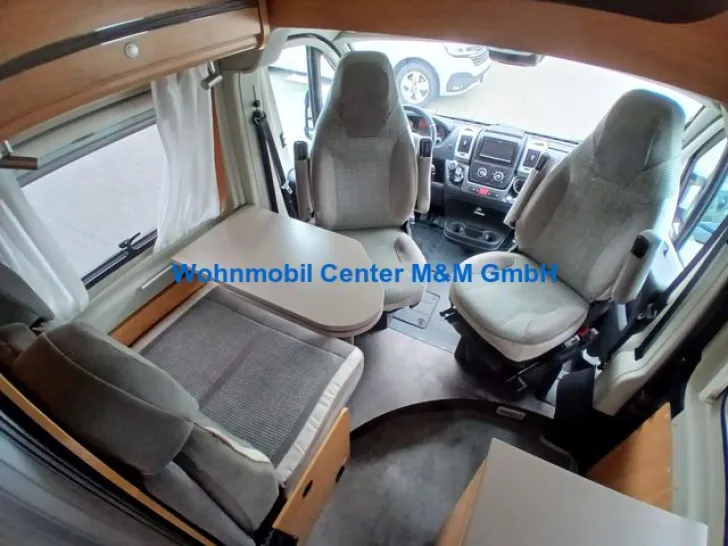 Fahrzeugbild Pössl RoadStar 600 L Markise Navi Kamera #6