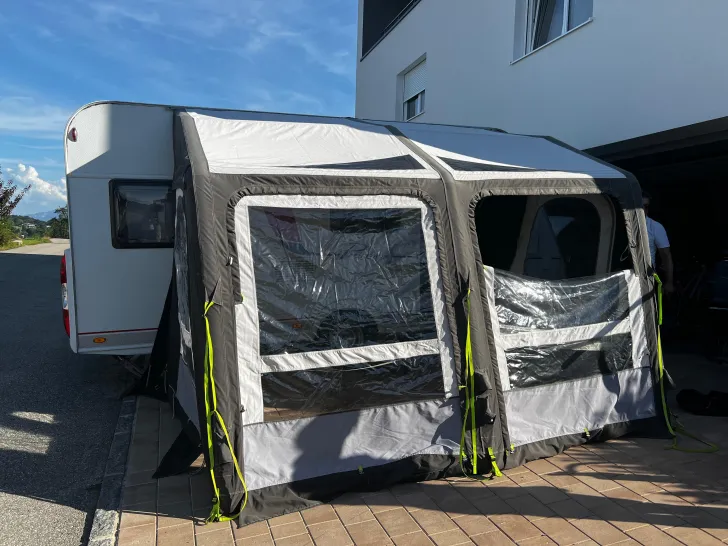 Fahrzeugbild Bürstner Premio Plus 440 TK #6