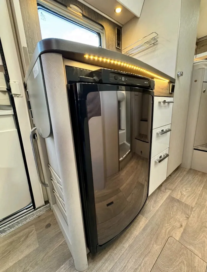 Fahrzeugbild Hymer Exsis-i 474 Facelift Zannriemen/ Insp.neu #9