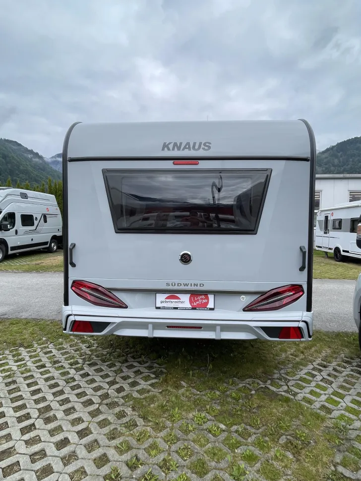 Fahrzeugbild Knaus Südwind 460 EU 60 Years #6