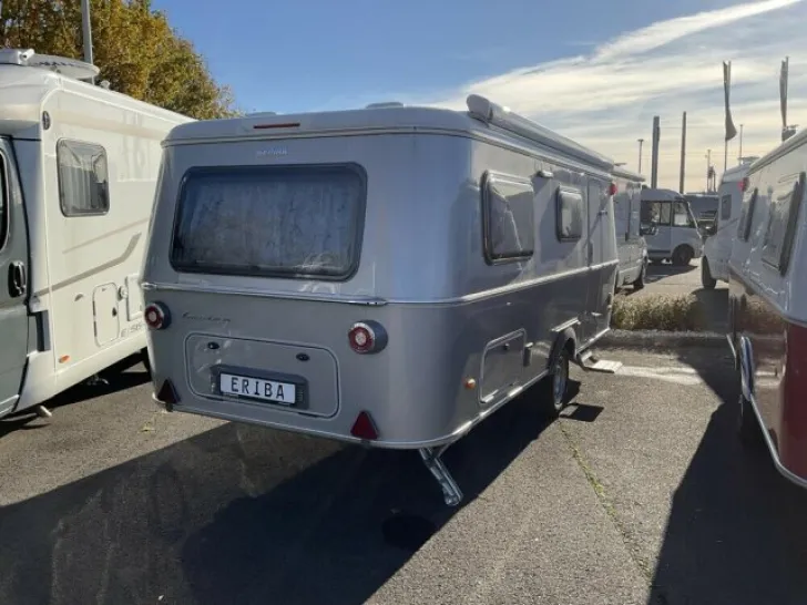 Fahrzeugbild Hymer Eriba ERIBA Touring 630 / MJ25 / 1.6t / Dachtyp-Schlafdach #3