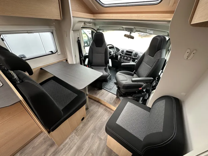 Fahrzeugbild Sunlight T SUB TS67 AKTIONSRABATT #10