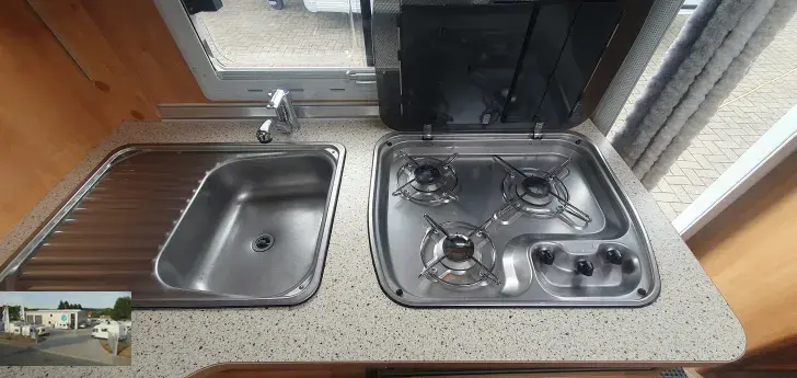 Fahrzeugbild Bürstner Teilintegriert T 604 VK 18 - Klima, Markise, SAT #11
