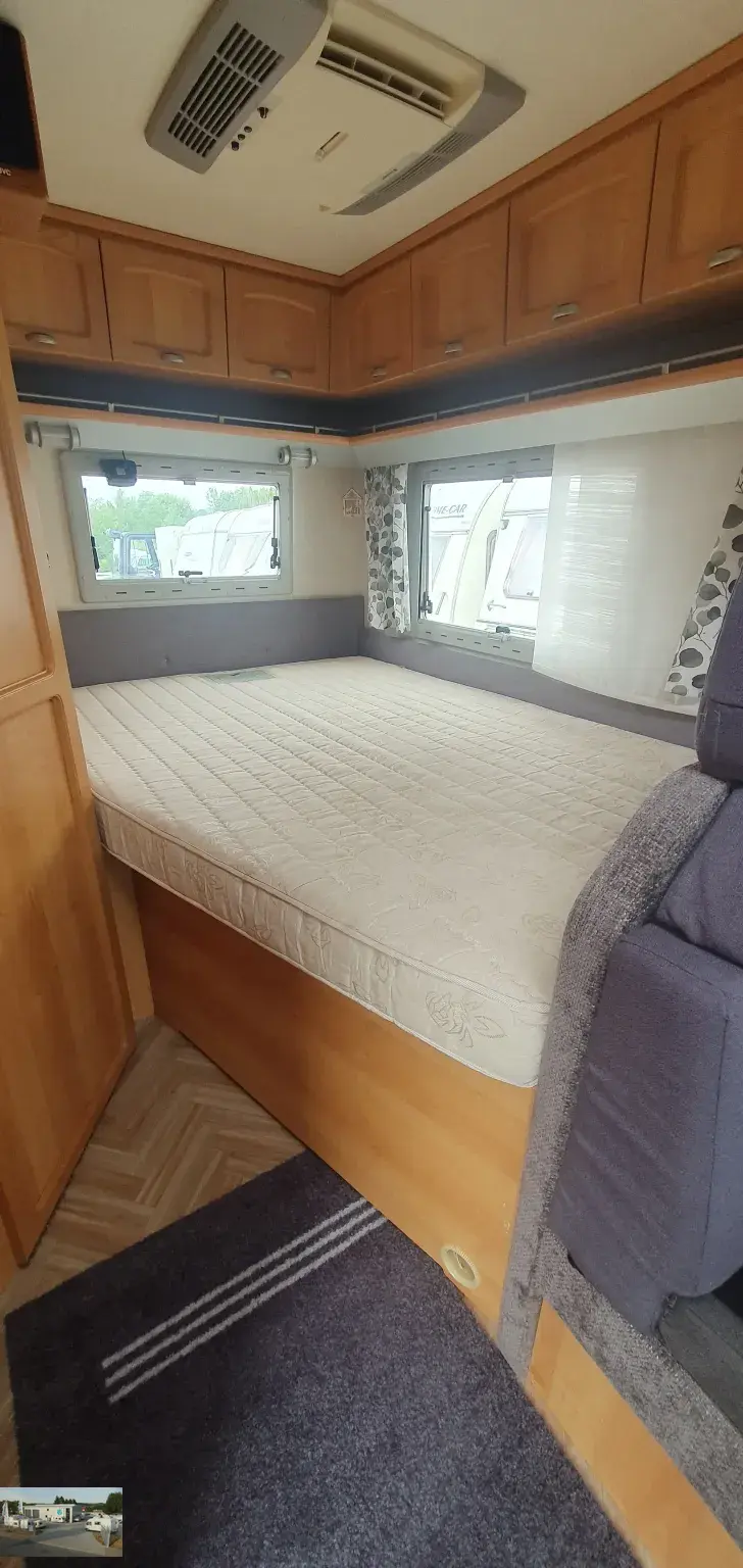 Fahrzeugbild Bürstner Teilintegriert T 604 VK 18 - Klima, Markise, SAT #15