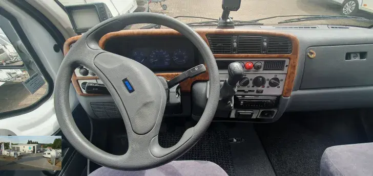 Fahrzeugbild Bürstner Teilintegriert T 604 VK 18 - Klima, Markise, SAT #36