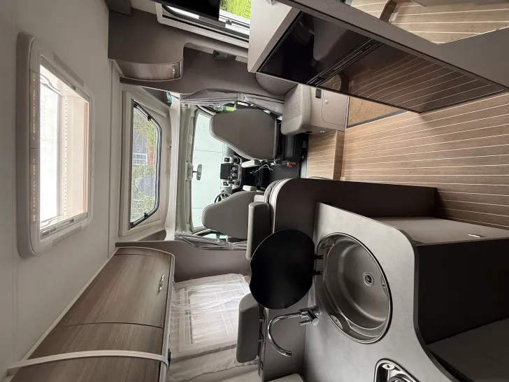 Fahrzeugbild Etrusco T 6900 SB Mit Waumobil Hundeum #8