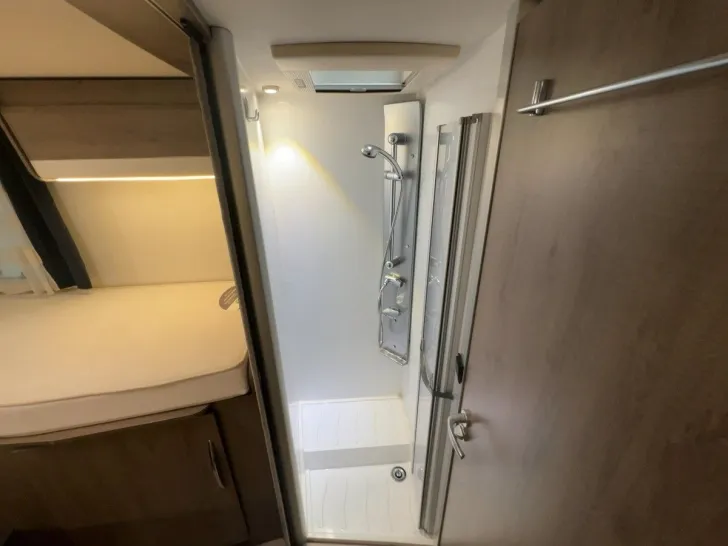 Fahrzeugbild Mooveo TI 74 EB/Einzelbetten/Garage/Klima/Markise/Euro6 #16