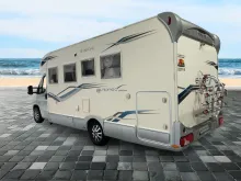 Fahrzeugbild Rimor Europeo 95 Plus/Einzelbetten+Hubbett/Garage #3