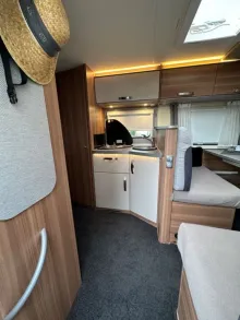 Fahrzeugbild Weinsberg CaraLoft 650 MF sehr gepflegt #6