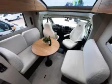 Fahrzeugbild Bürstner Signature SFT 7.0 Verfüg./Sparen Sie 11.526,- € #8