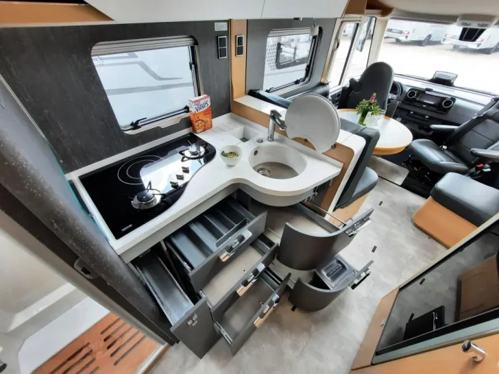 Fahrzeugbild Hymer B-Klasse ML I 780 BlackLine Verfüg./Sparen Sie 20.190,- € #13